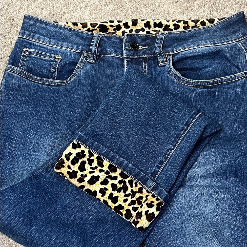 Joseph Ribkoff Jeans Straight Leg Leopard Cheetah Animal Print Cuffs Size 10